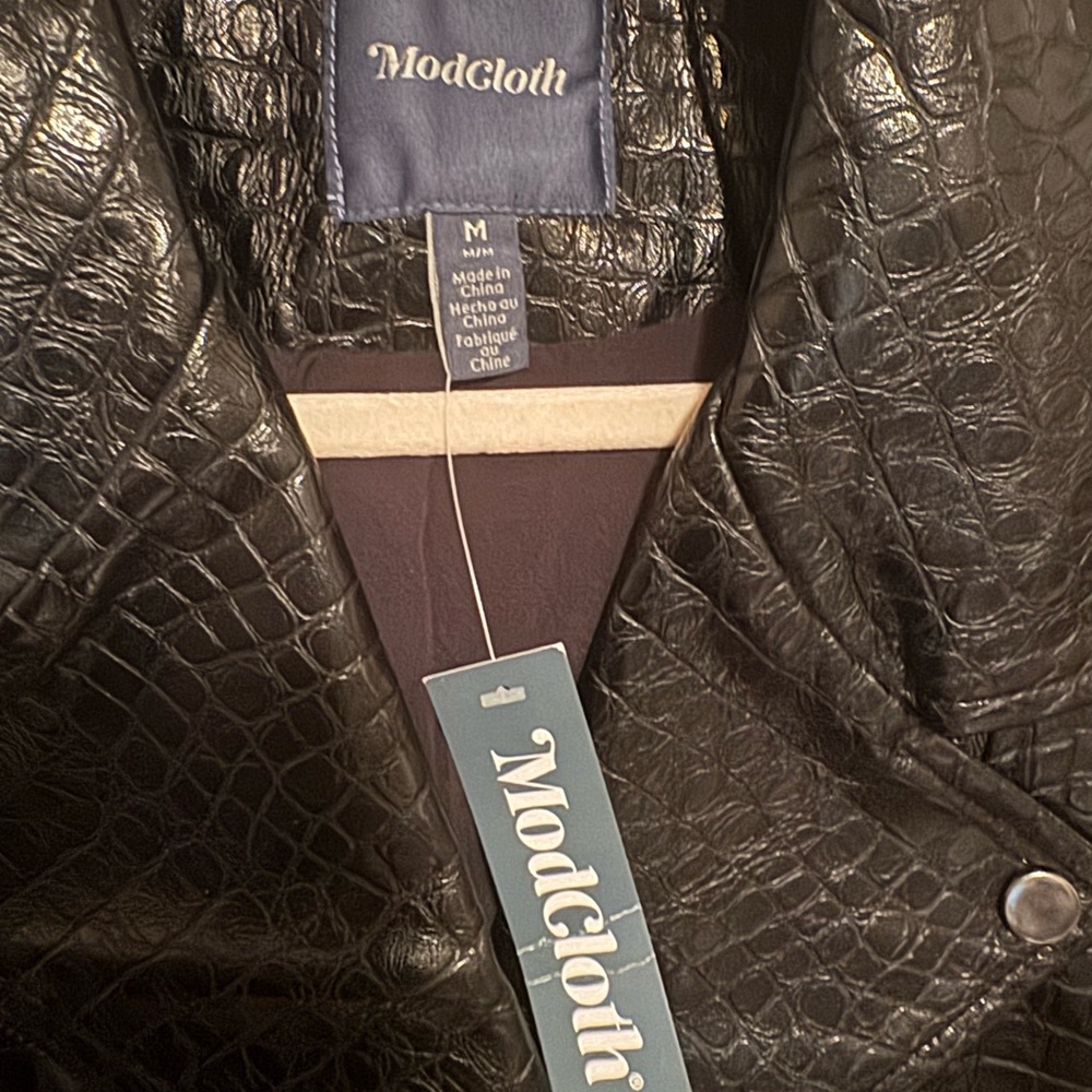 NEW ModCloth Crocodile Rock 1980's Punk Faux Leather Moto Jacket Medium NWT - Picture 7 of 10